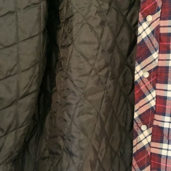 - Casual Country men quilted lined flannel - Picture 5 of 7